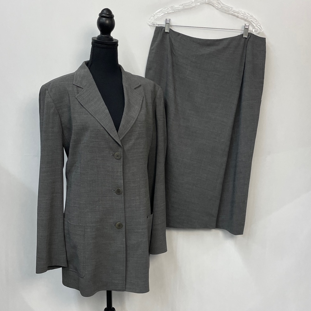Lafayette 148 gray wool blend skirt set, extra-long blazer, size 14